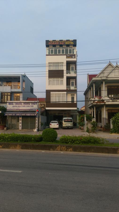 Hoang Dat Hotel Dong Hoi Exterior photo